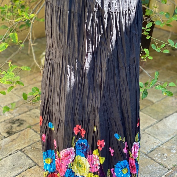Maxi Beautiful Multi Color Dress. Size Small. Accented with multiple color beads - Picture 6 of 7
